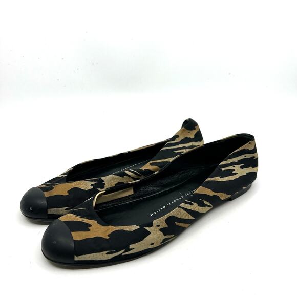 Giuseppe Zanotti Animal Print Round Toe Ballet Flats Women's 7 US - Picture 1 of 10